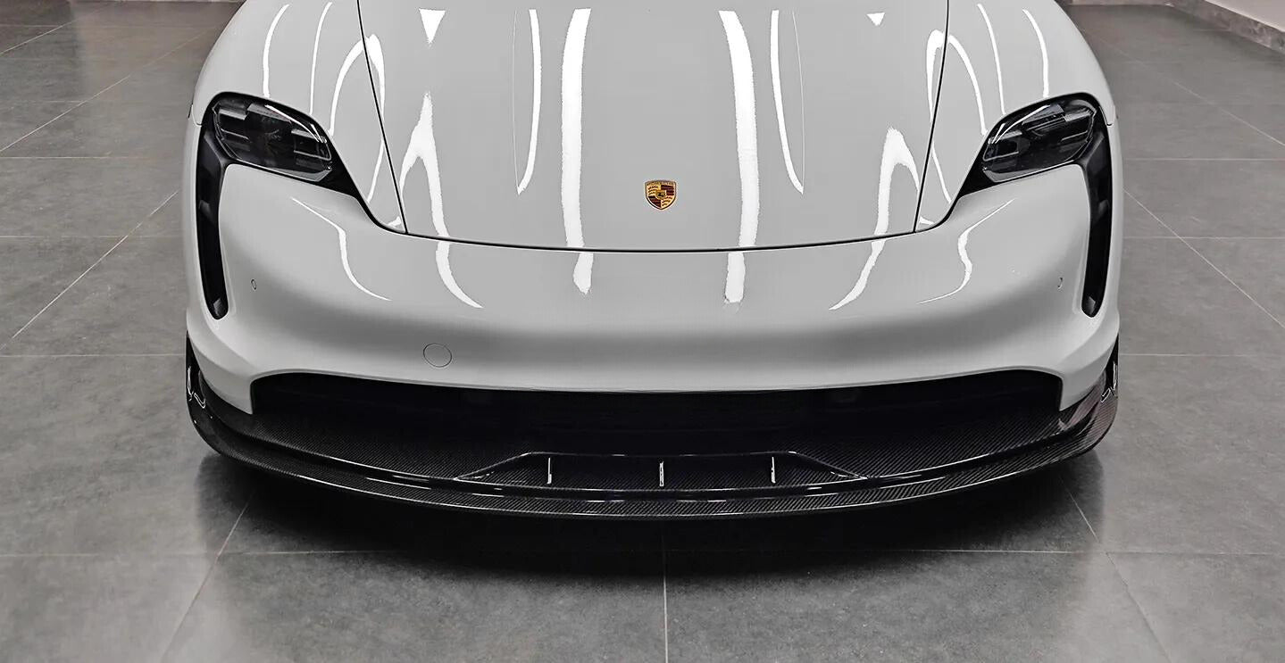 Carbon Bodykit für den Porsche Taycan