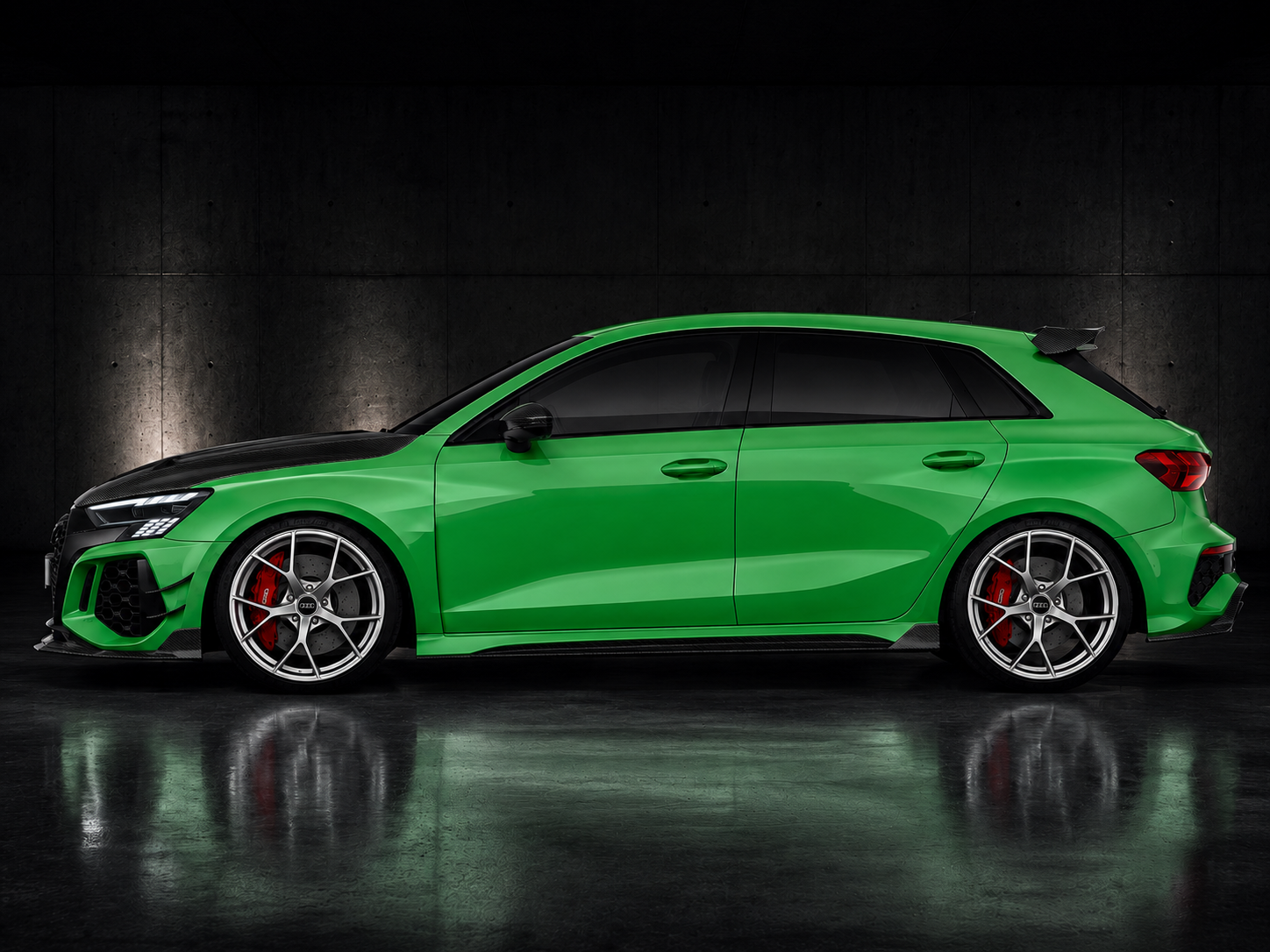 Audi RS3 8Y Carbon Performance Kit – Bild 2