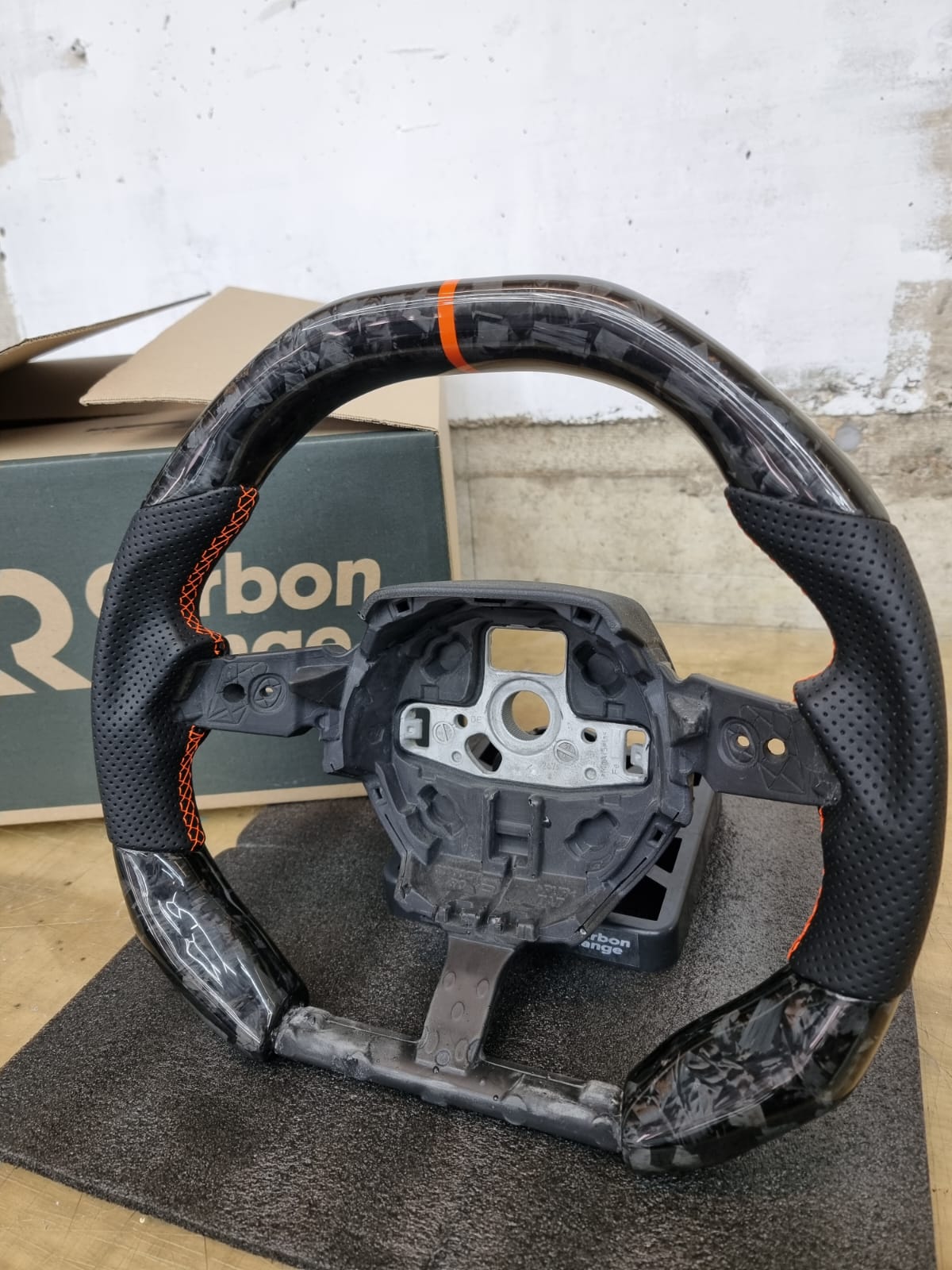 Forged Carbon Racing Lenkrad für Lamborghini Huracan