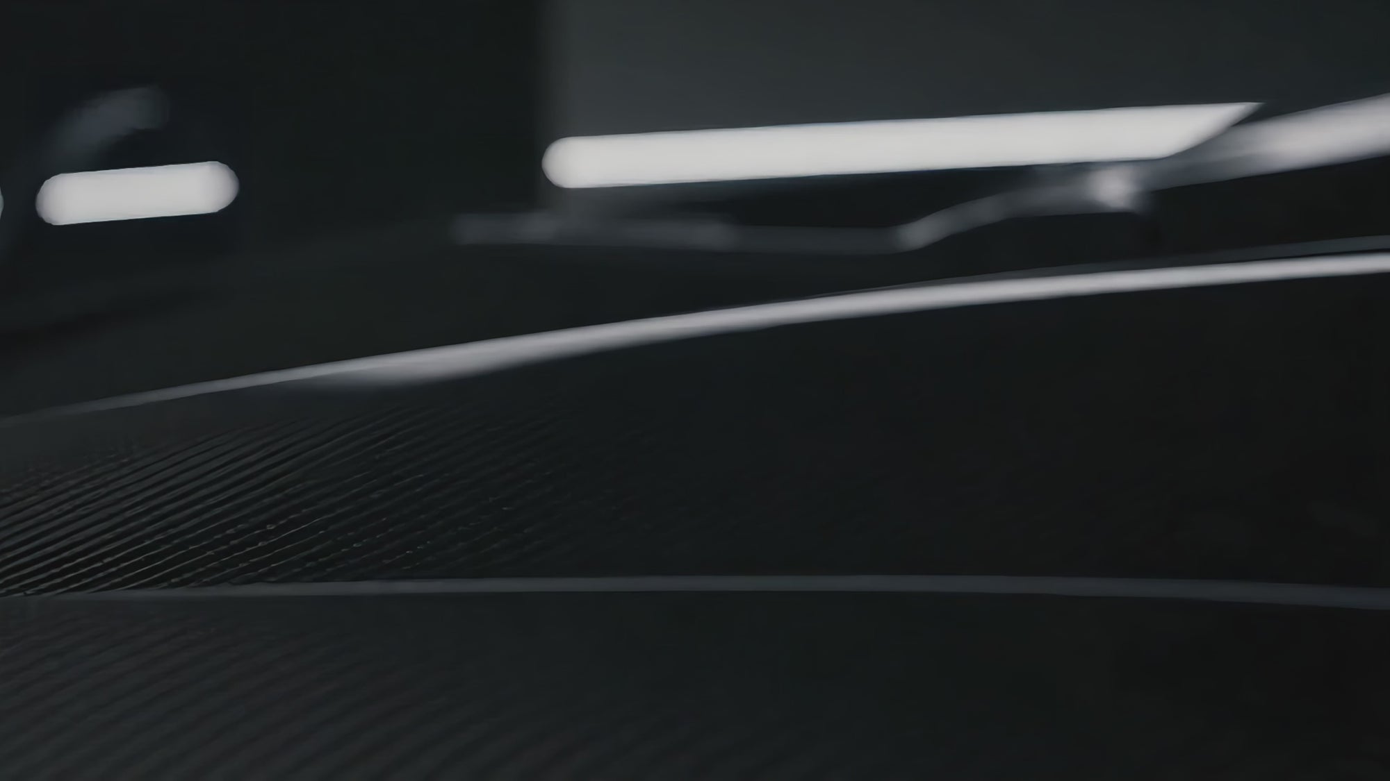 CarbonRange Hero Carbon Loop 4K